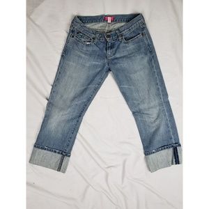 AMBERCROMBIE AND FITCH CAPRI DENIM